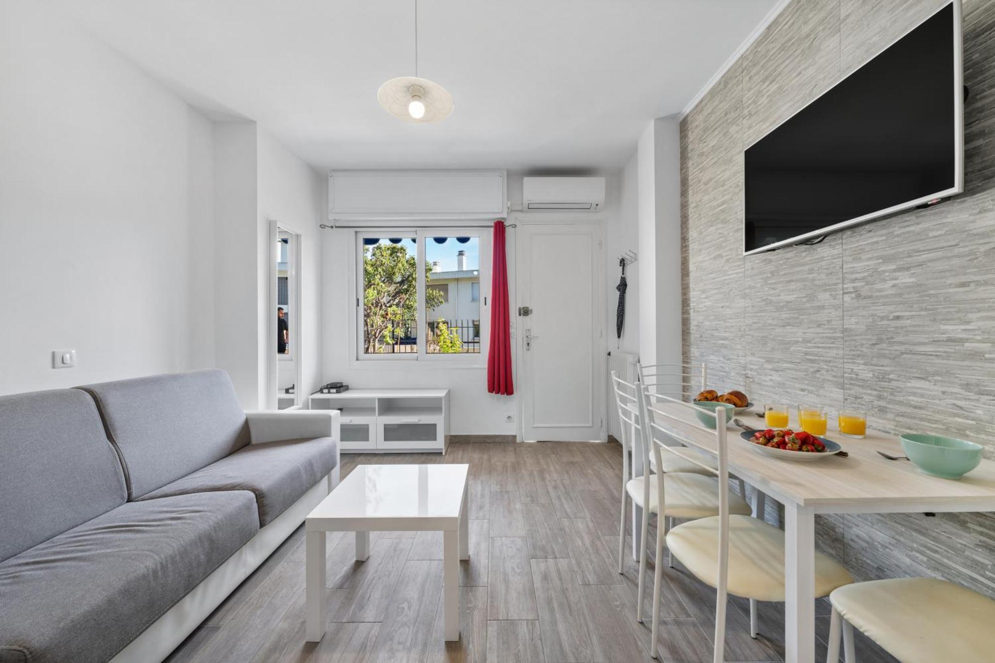 L'Oiseau Bleu - Terrasse - Parking Collectif - Climatisation Apartment Menton Ngoại thất bức ảnh
